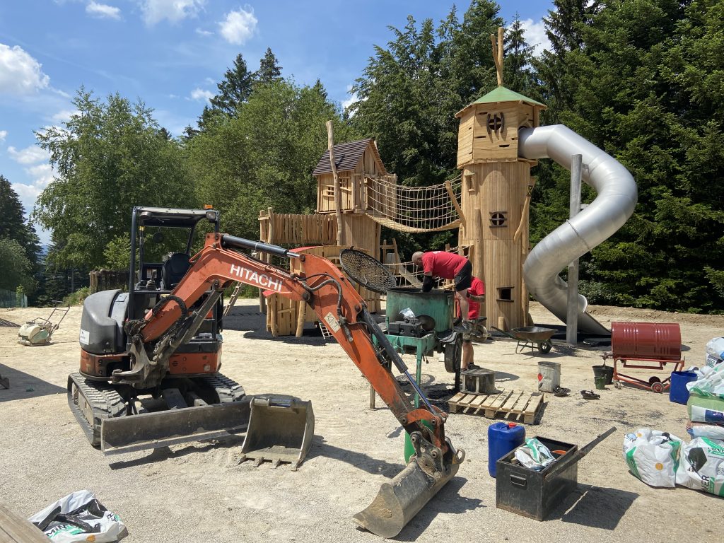 metabief aventures aj3m aire de jeux en bois robinier