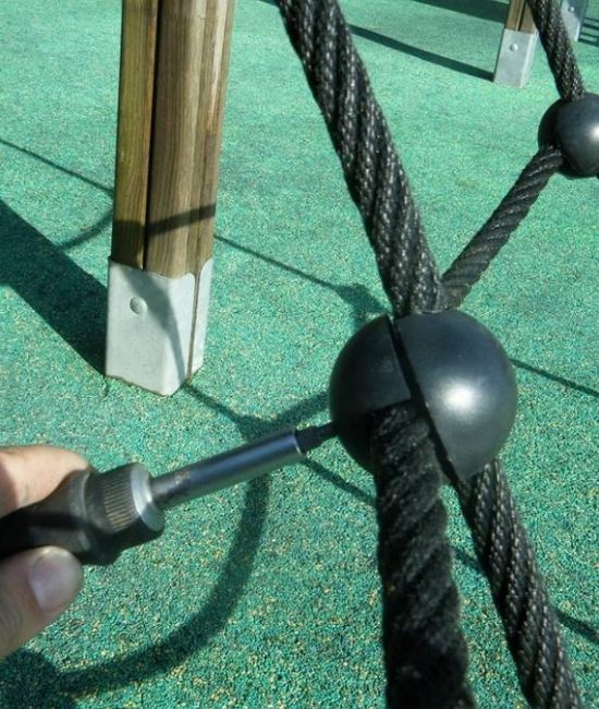 Maintenance remplacement pièces cassées Aj3m